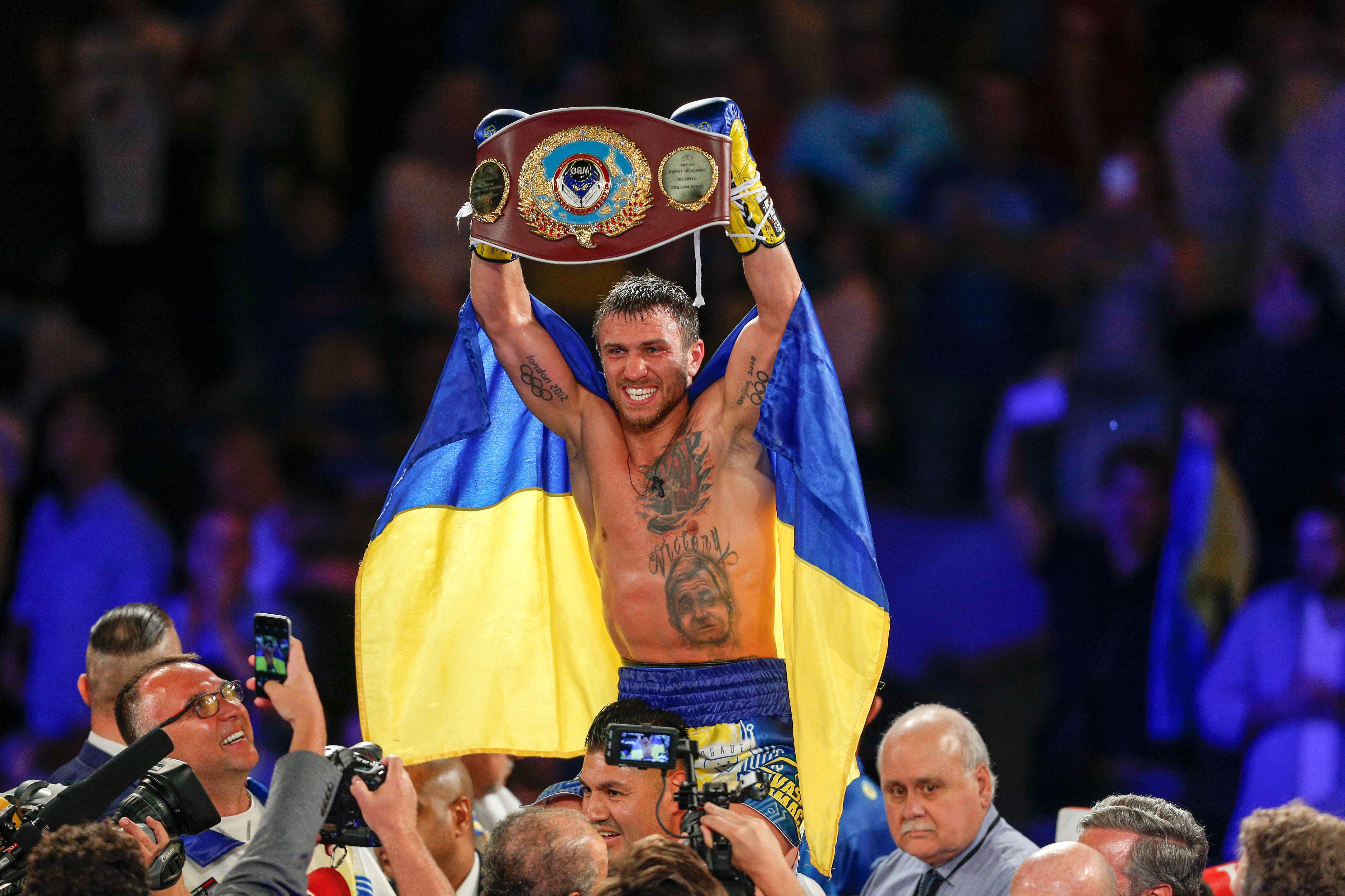 Boxing.  Boxing, Lomachenko – Lopez, live text broadcast of the match