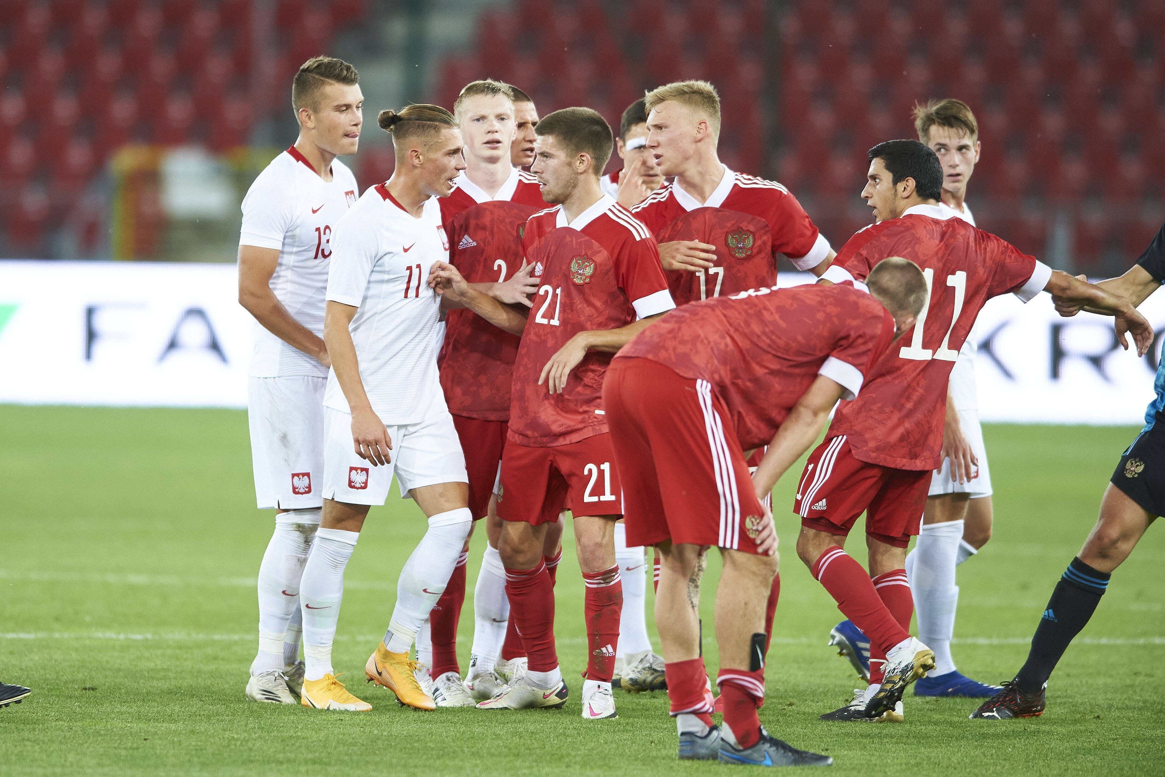 Футбол сборная России сборная Дании 2021
