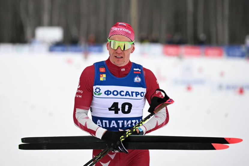 Александр Большунов